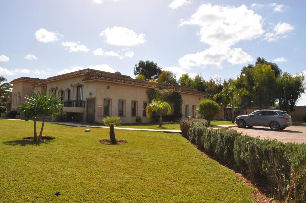 Gite Nadia Dar Ben Abdallah Ben Dehbi Buitenkant foto